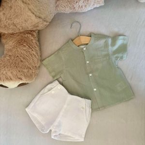 Ensemble unisexe bébé chemise manches courtes col mao et short