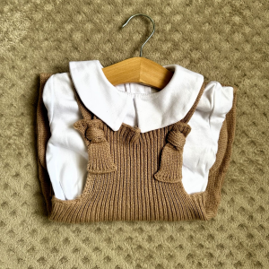 Ensemble salopette tricot avec son body